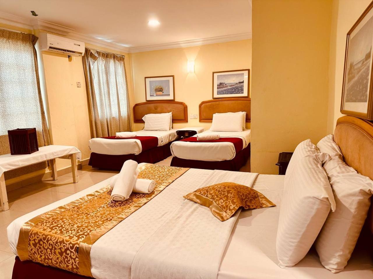 Carlton Hotel Seremban - Next To Terminal Bus Station Bilik gambar